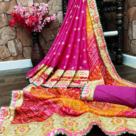 Half and half Bandhani Saree - Picture 2 of 2